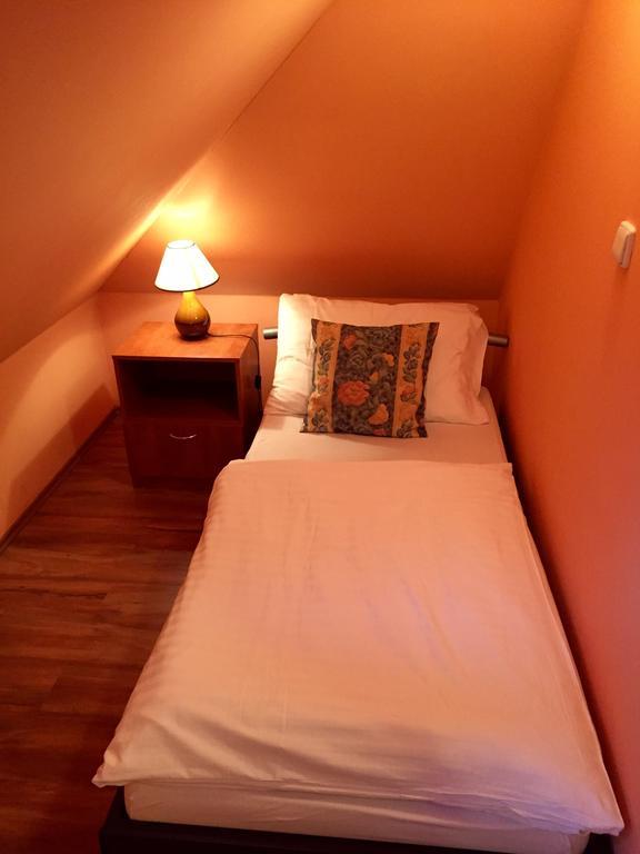 Penzion U Golema Blansko Chambre photo